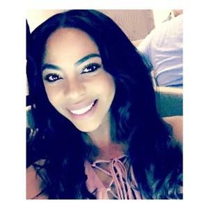 Meet your Posher, Kristen